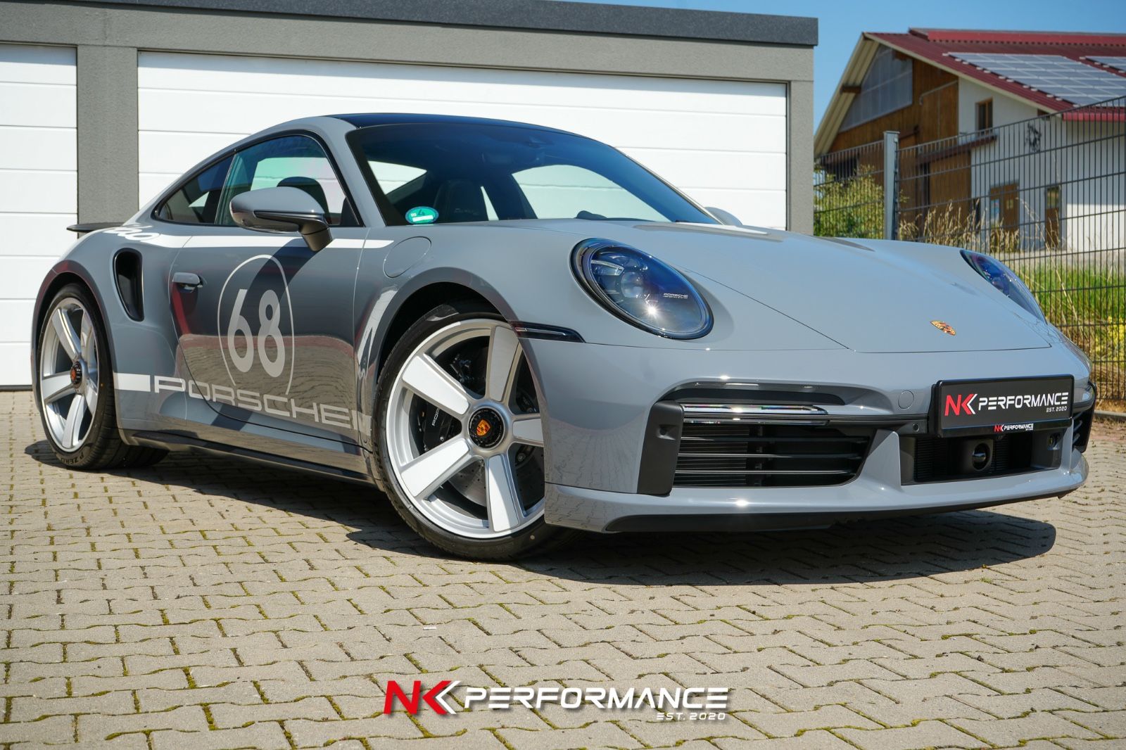 Porsche 992 Turbo 50 Jahre/ HERITAGE / ARKTIKGRAU