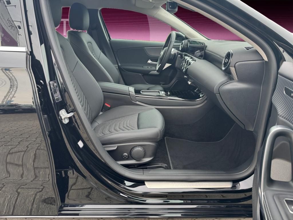 Mercedes-Benz A 180 PROGRESSIVE LINE - Samsaru's Car Outlet