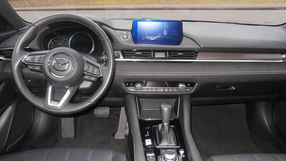 Mazda 6 2.5L SKYACTIV G 194PS 6AT FWD TAKUMI SUNROOF