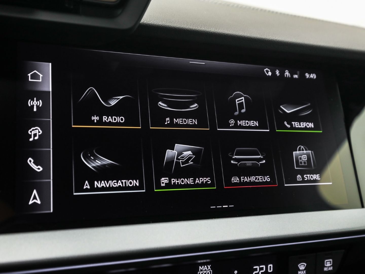 Audi A3 Sportback S line TFSI AHK ACC Matrix SONOS