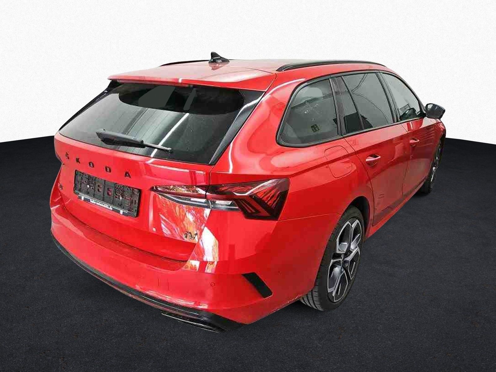 Skoda Octavia Combi RS 1.4TSI iV DSG AHK Pano HUD Navi