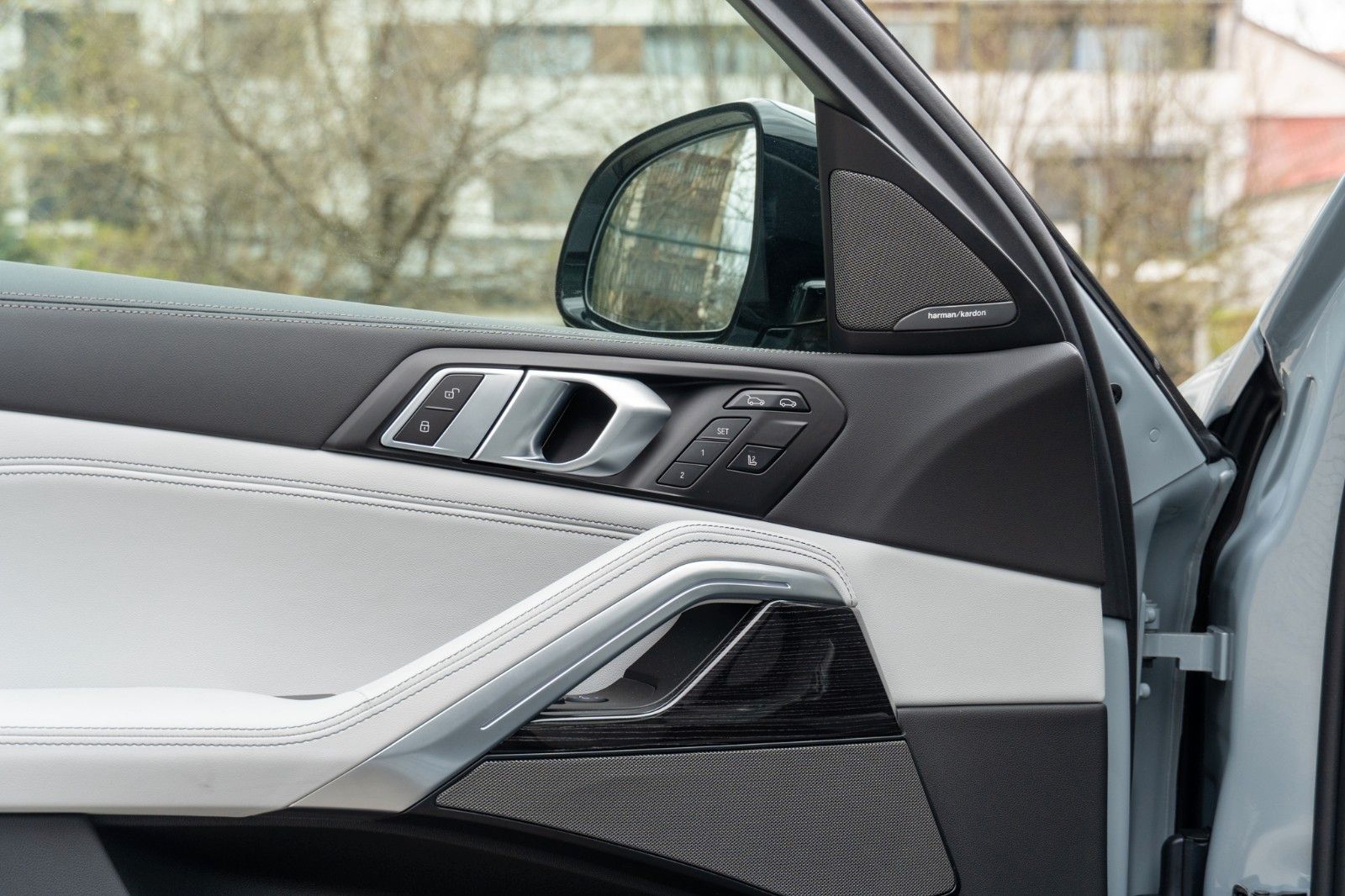 BMW X6 30d M SPORT - Samsaru's Car Outlet