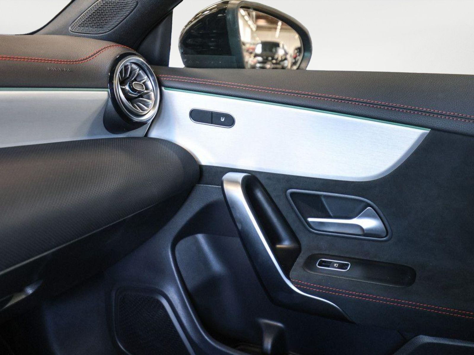 Mercedes-Benz CLA 35 AMG SB 4M Advanced Plus - Samsaru's Car Outlet