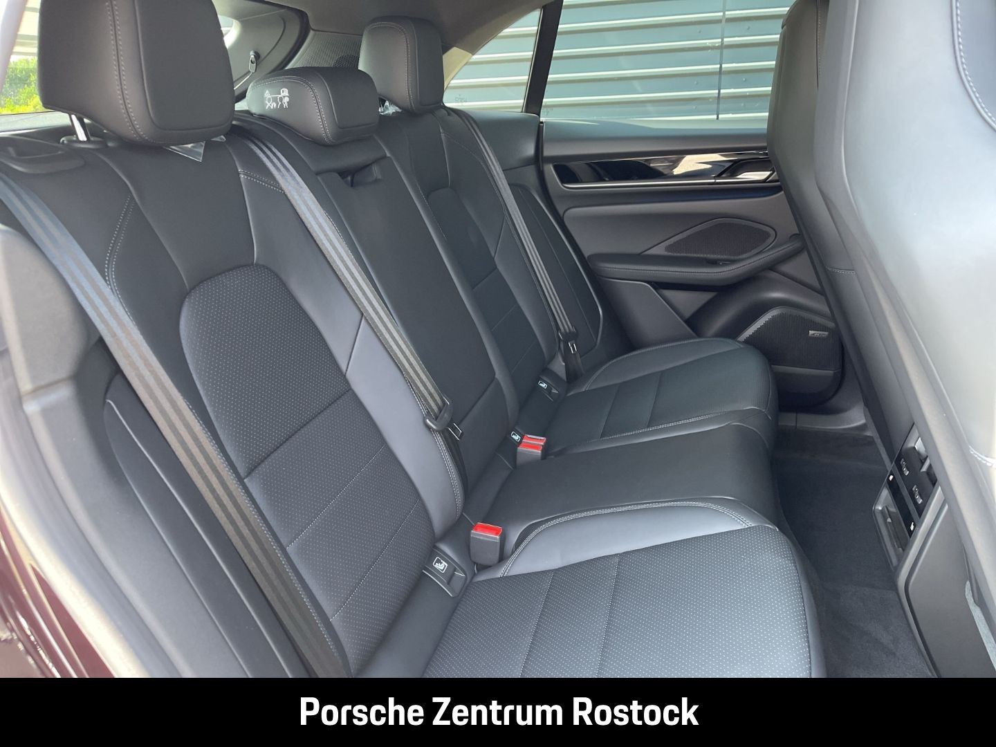 Porsche Macan 4S BOSE Panoramadach LED-Matrix InnoDrive