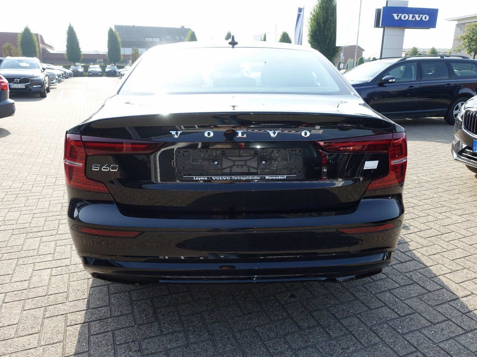 Volvo S60 Recharge Ultimate T8 AWD/360°/B&W/Massage