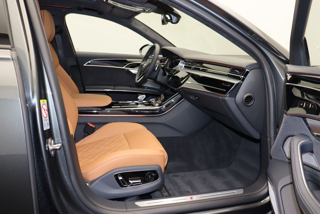 Audi A8L 60 TFSI quattro S line - Samsaru's Car Outlet