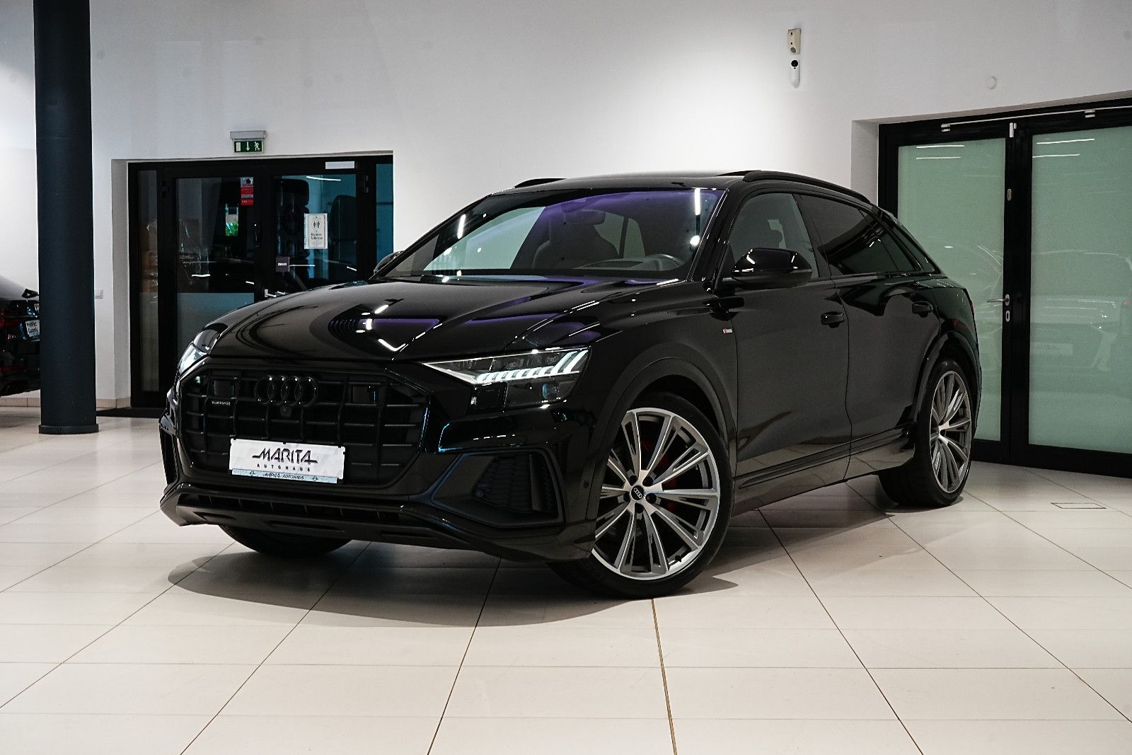 Audi Q8 50 S-LINE|ACC|HUD|LUFTF|MASSAG|PANO|360°|B&O|