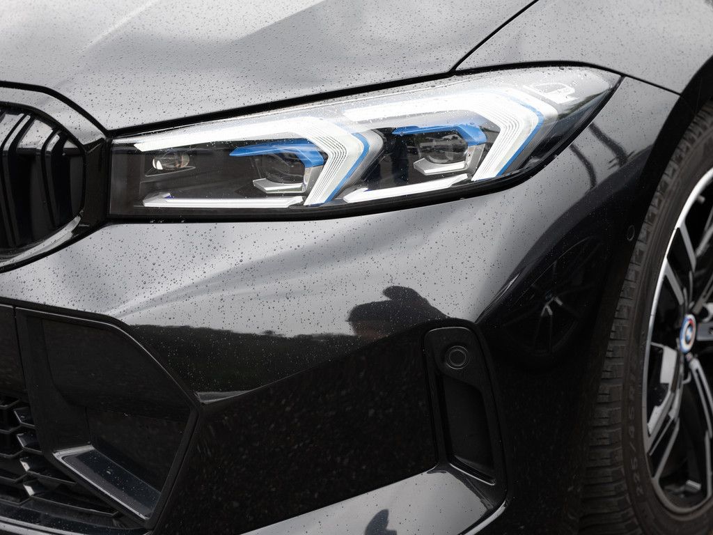 BMW 320i Touring M-Sportpaket - Samsaru's Car Outlet