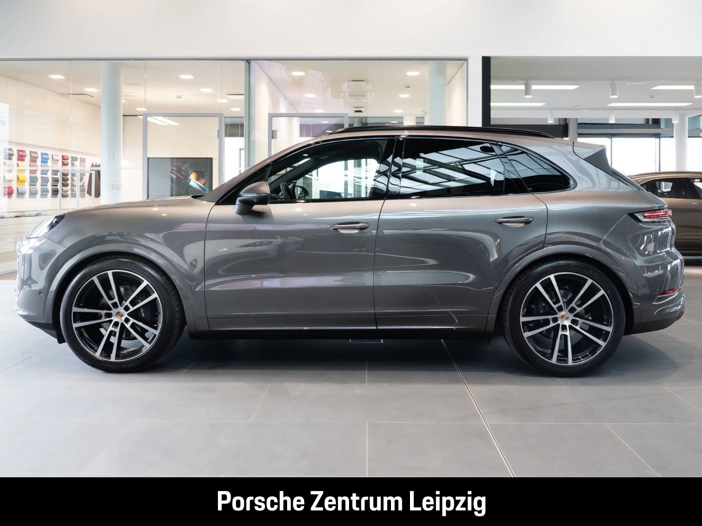 Porsche Cayenne SportDesign 22Zoll Massage AHK HD-Matrix