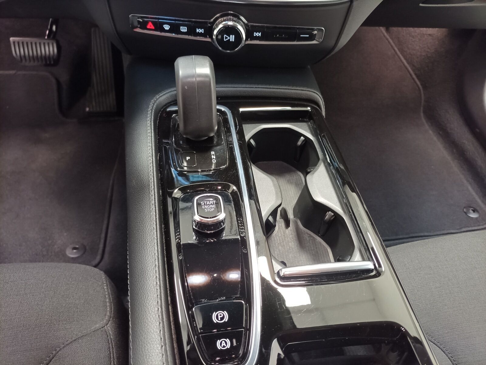 Volvo V 60 T6 Twin Engine AWD|AHK|Navi|PDC|Tempom.