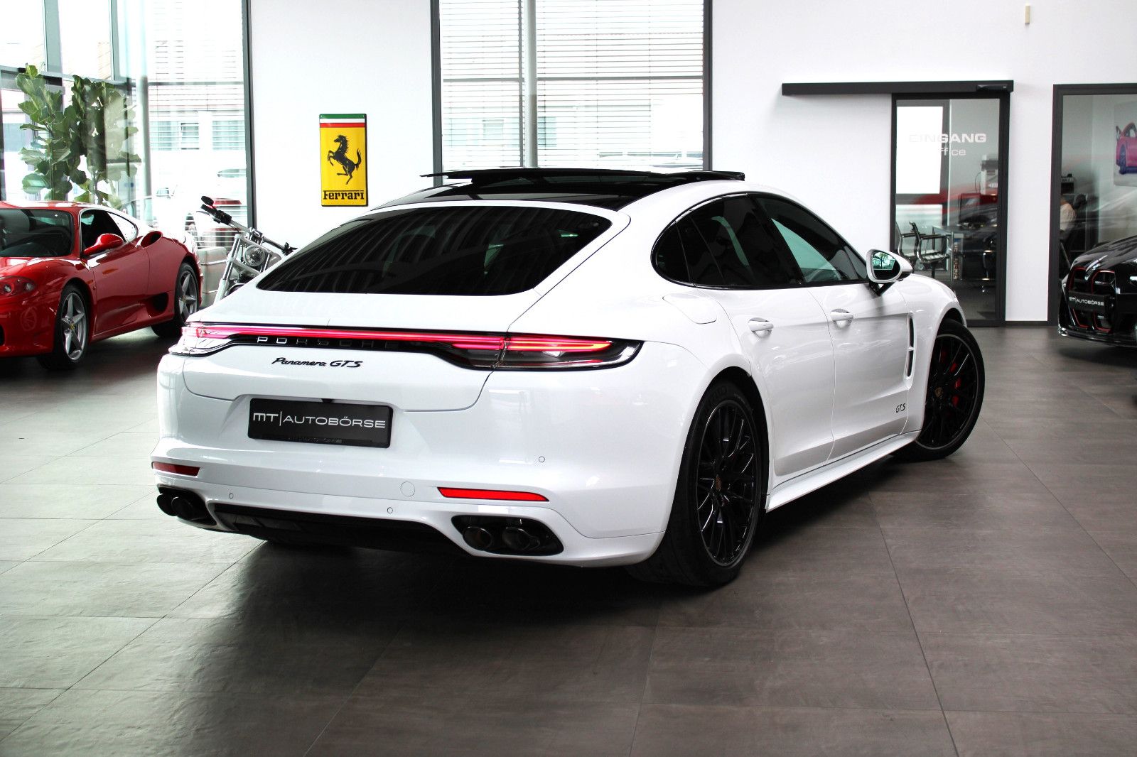 Porsche PANAMERA GTS MATRIX/SPORT-DESIGN/CARBON/360°/21"