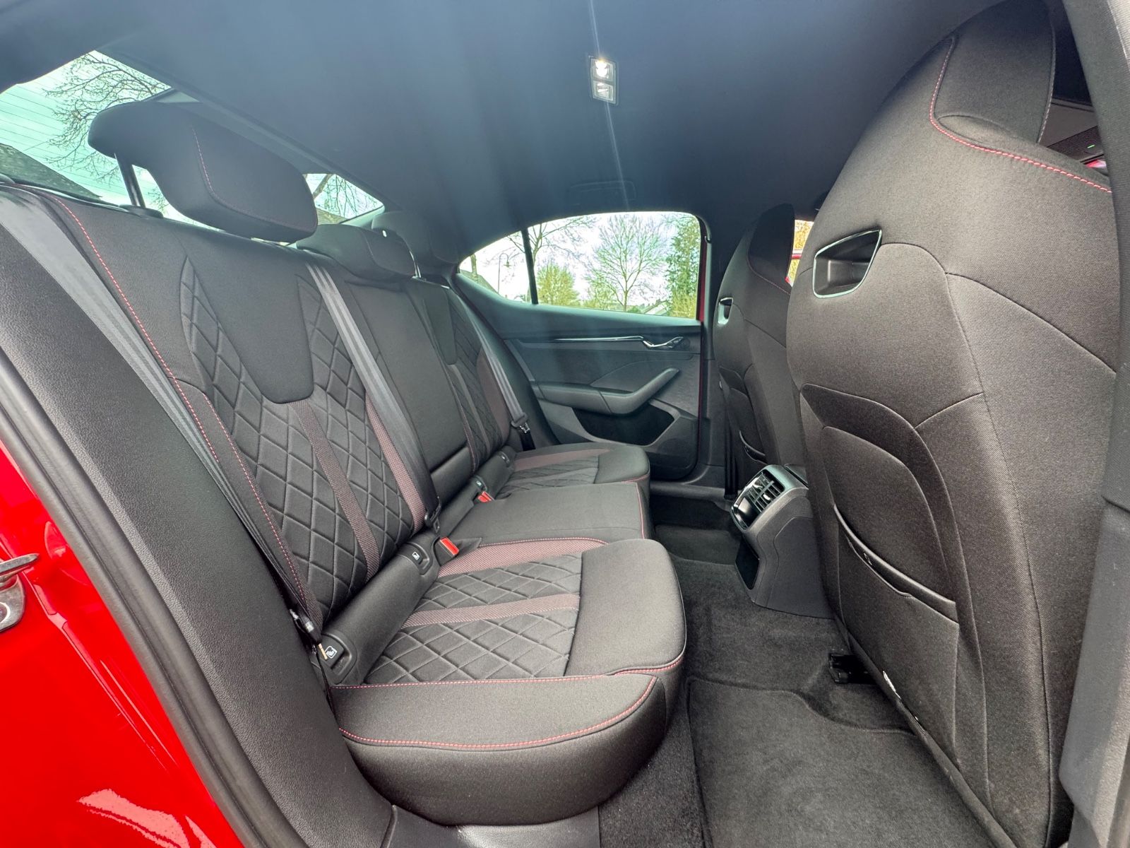 Skoda Octavia Lim. RS iV 1.4 eTSI - Samsaru's Car Outlet