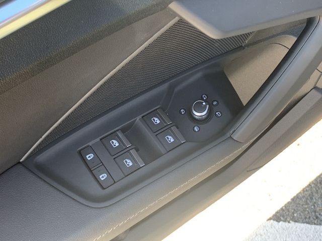 Audi A3 Sportback 1.0 TFSI S-line S-tronic AHK Navi