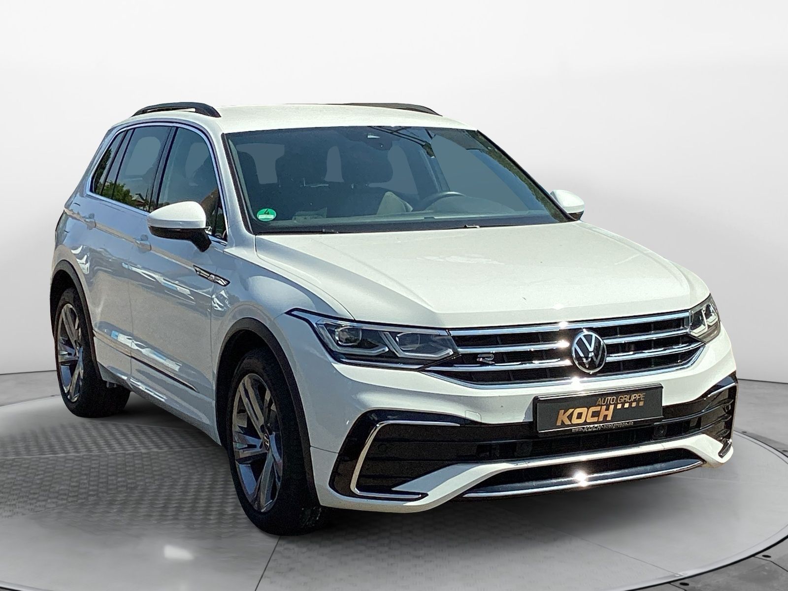 Volkswagen Tiguan 2.0TDI R-Line 4M DSG - Samsaru's Car Outlet