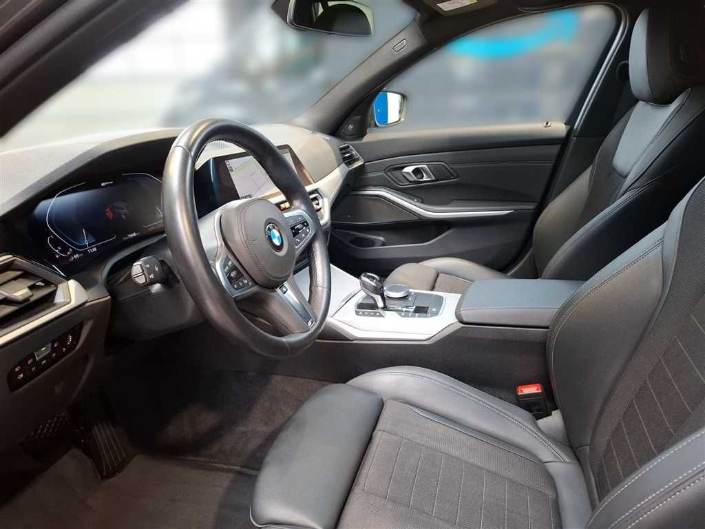 BMW 330e Touring Advantage Steptronic - Samsaru's Car Outlet