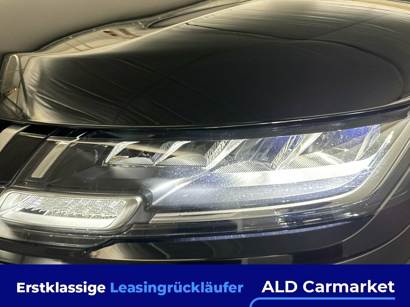 Range Rover Velar P400e - Samsaru's Car Outlet