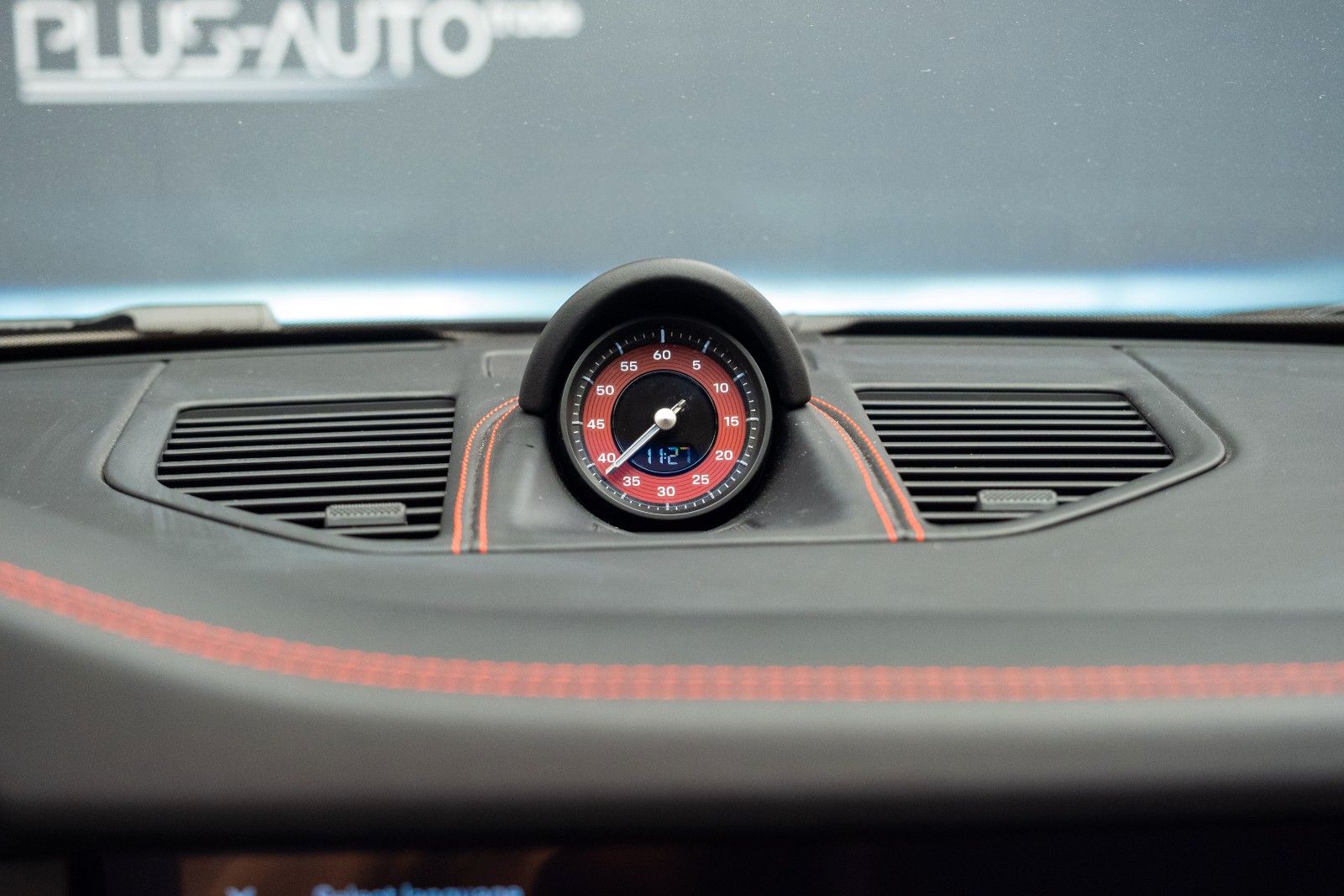 Porsche 911 Targa 4 GTS T-Hybrid