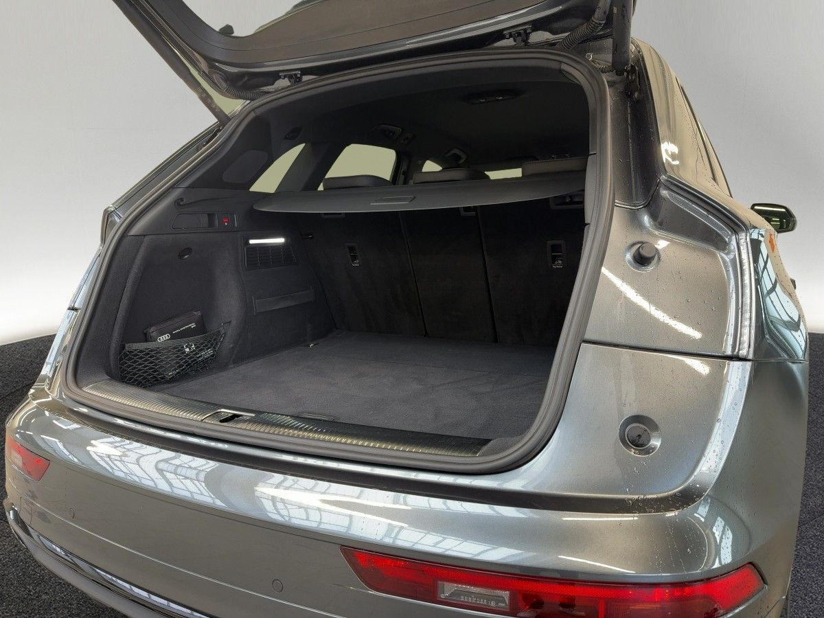 Audi Q5 S line 40 TDI quattro virtual LED AHK Lendenw