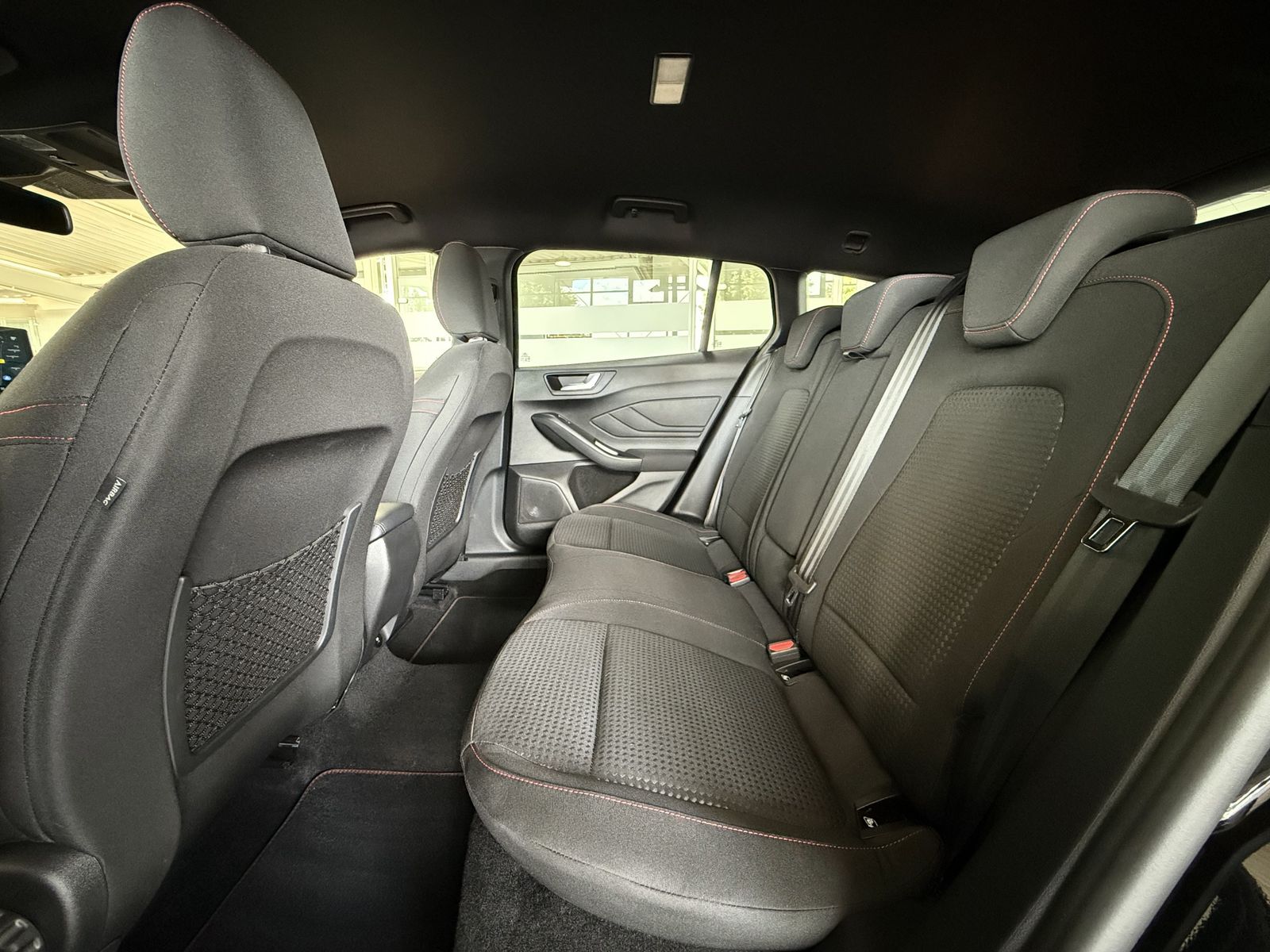 Ford Focus Turnier ST-Line X ACC AHK GJR Head Up LHZ