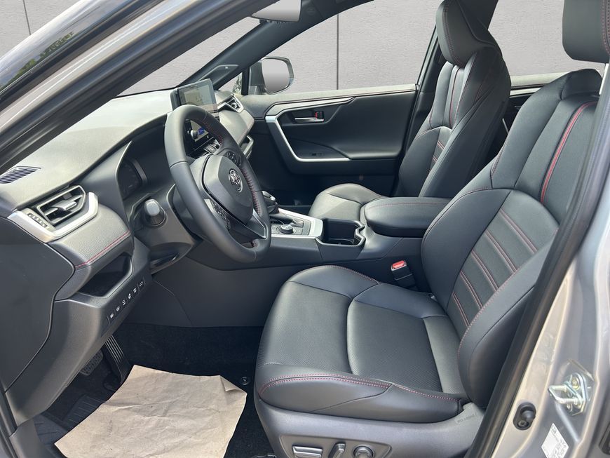 Toyota RAV 4 Plug-in-Hybrid Style AHK