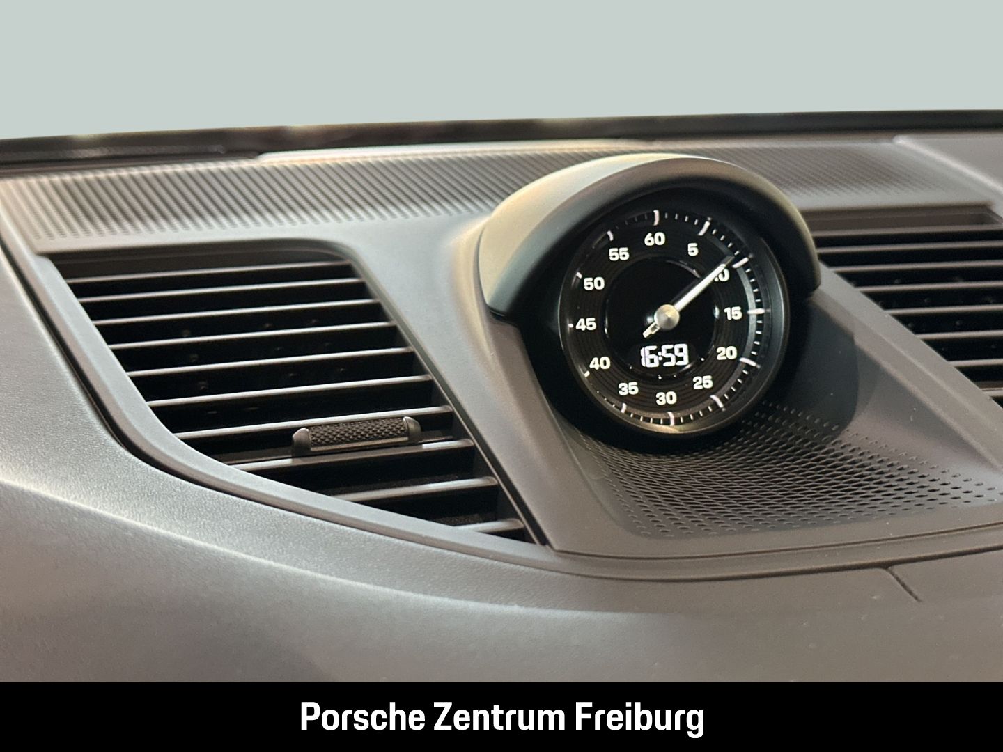 Porsche Panamera GTS BOSE HA-Lenkung InnoDrive Soft-Clos