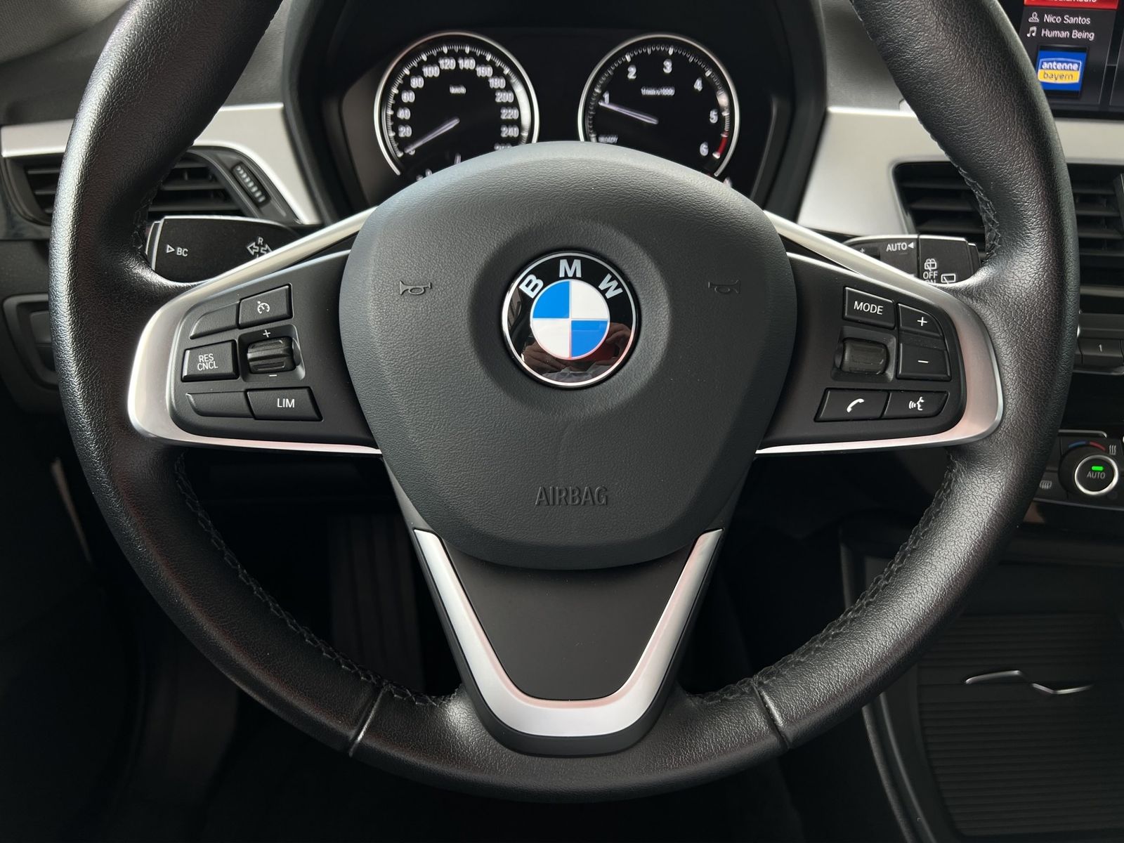 BMW X1 xDrive18d Advantage - Samsaru's Car Outlet