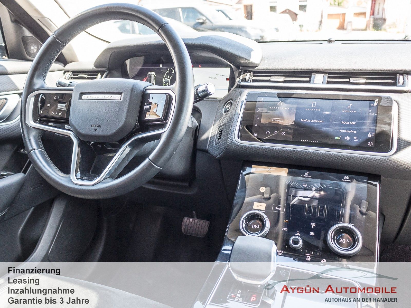 Range Rover Velar P400e AWD - Samsaru's Car Outlet