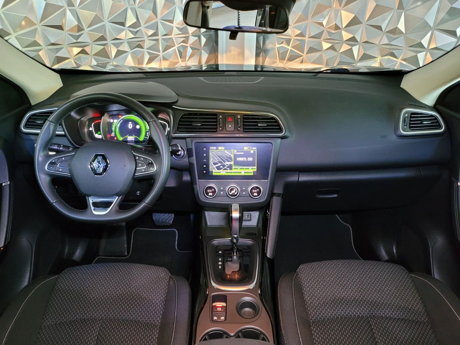 Renault Kadjar - Samsaru's Car Outlet