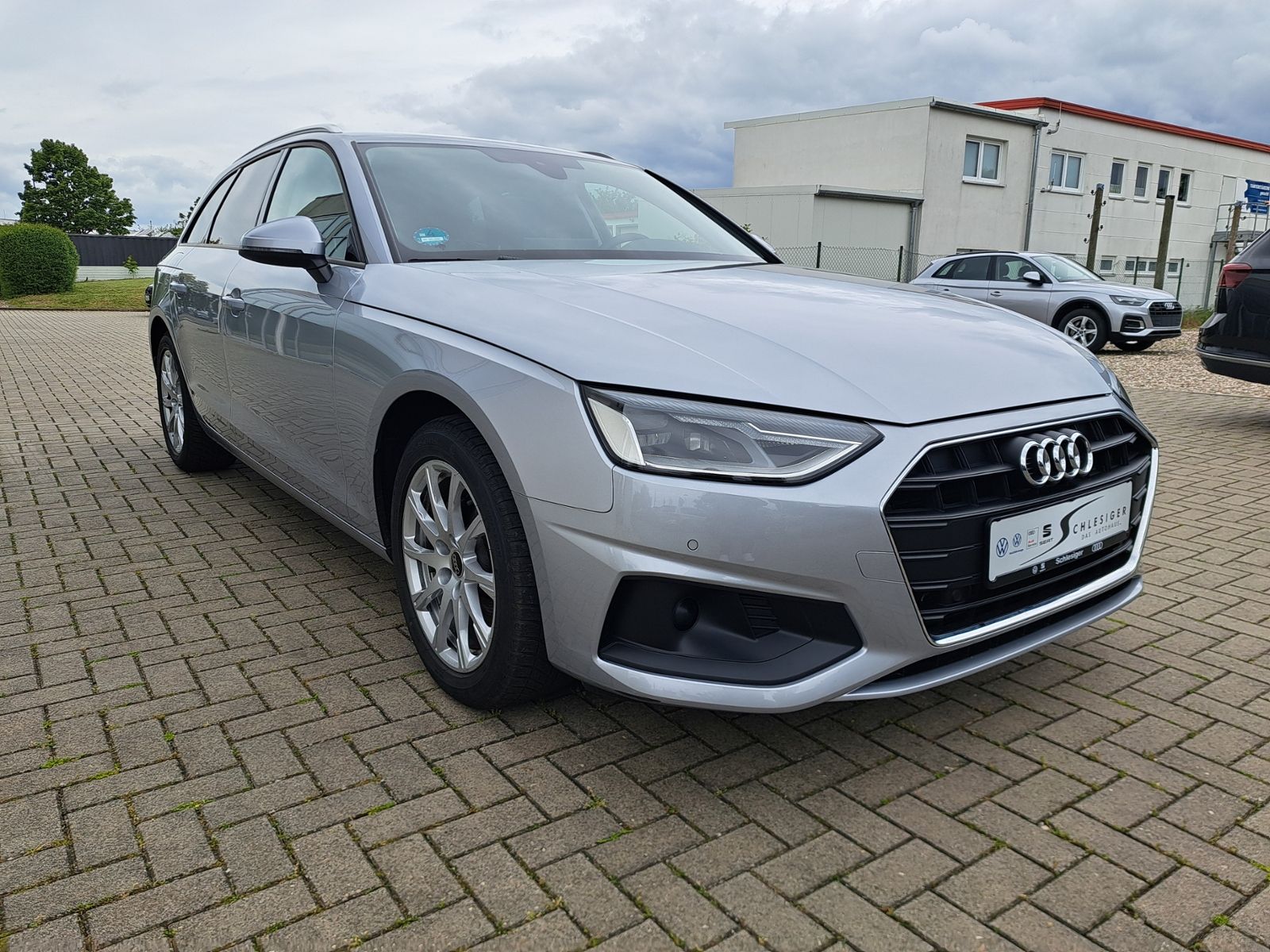 Audi A4 Avant 35 TDI - Samsaru's Car Outlet