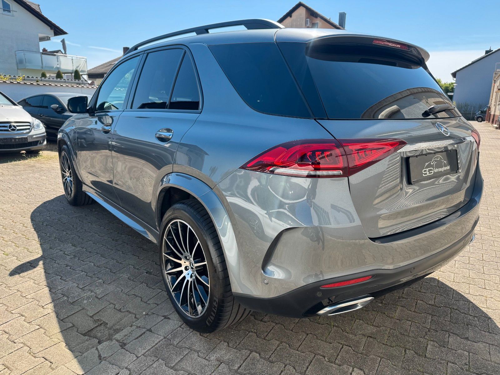 Mercedes-Benz GLE 400 *AMG*HEAD-UP*360*LED*PANO*BURMESTER*