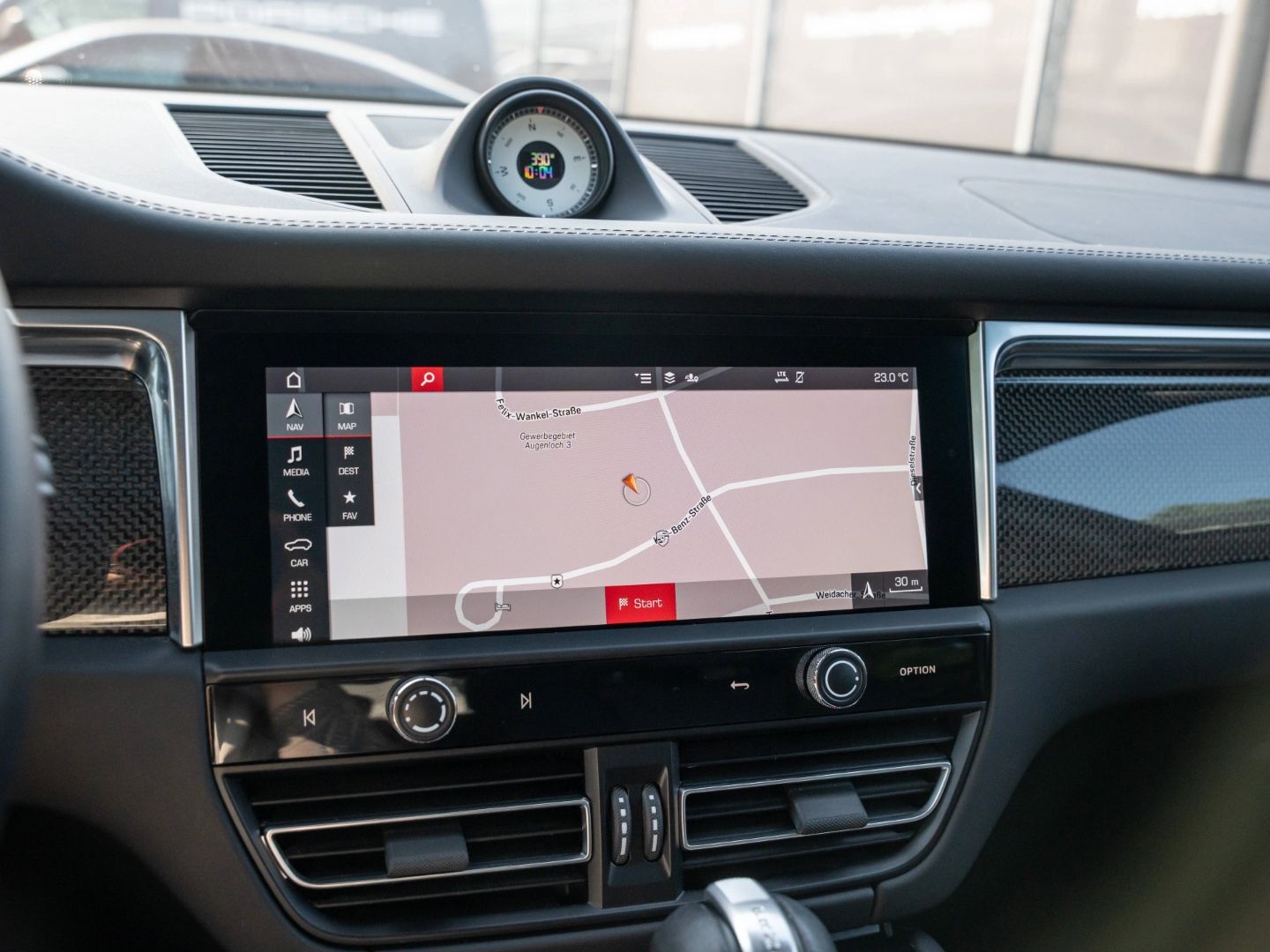 Porsche Macan GTS 21-Zoll AHK BOSE Pano Luft 18-Wege