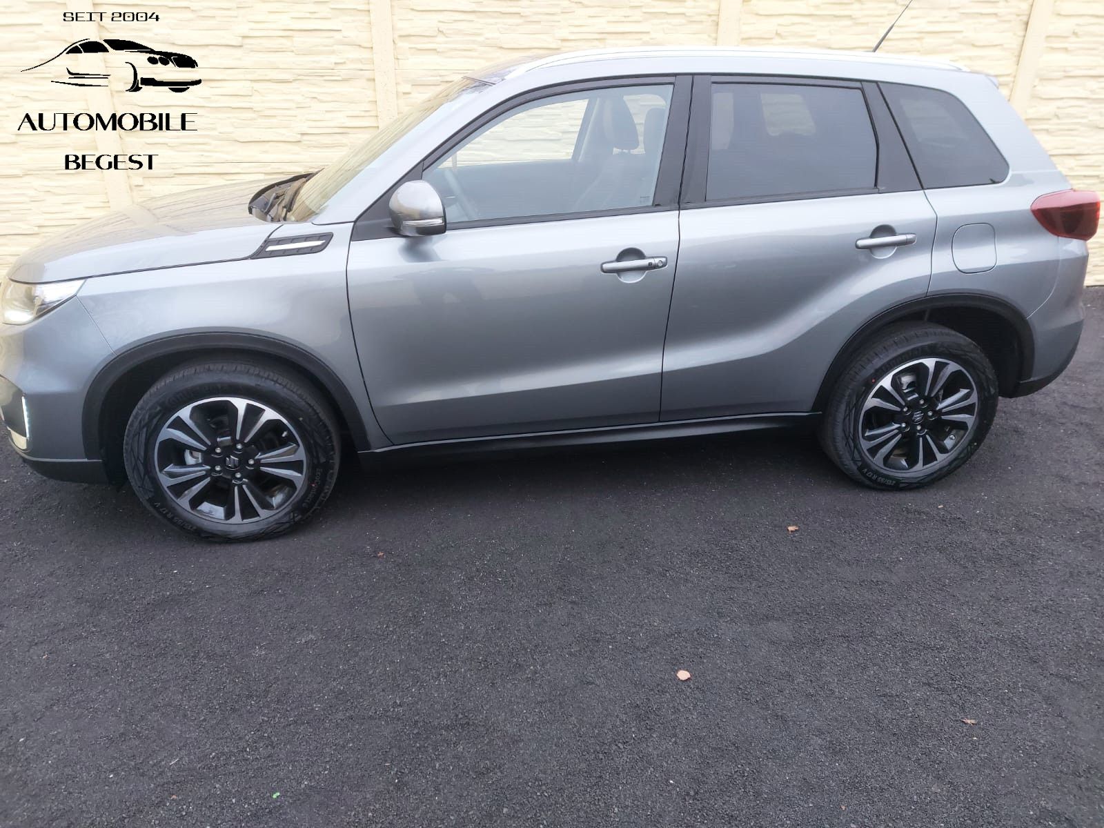 Suzuki Vitara 4X4 - Samsaru's Car Outlet