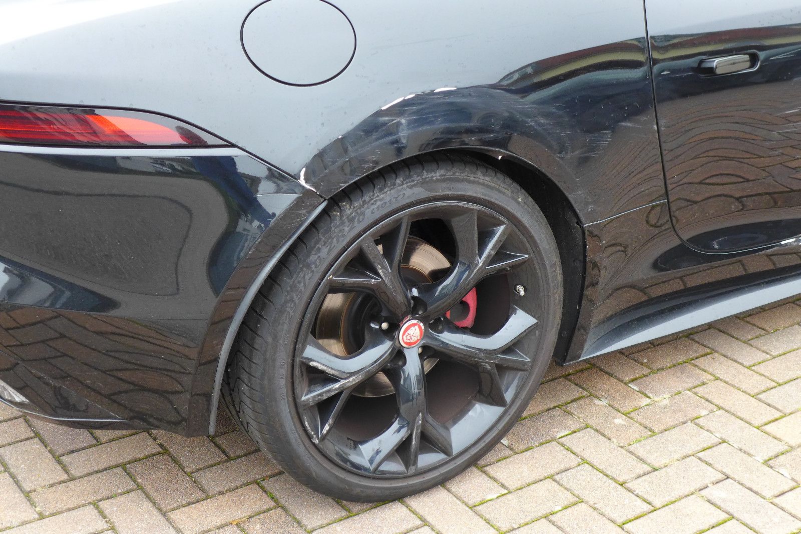 Jaguar F-Type F-TYPE Coupe R-Dynamic AWD