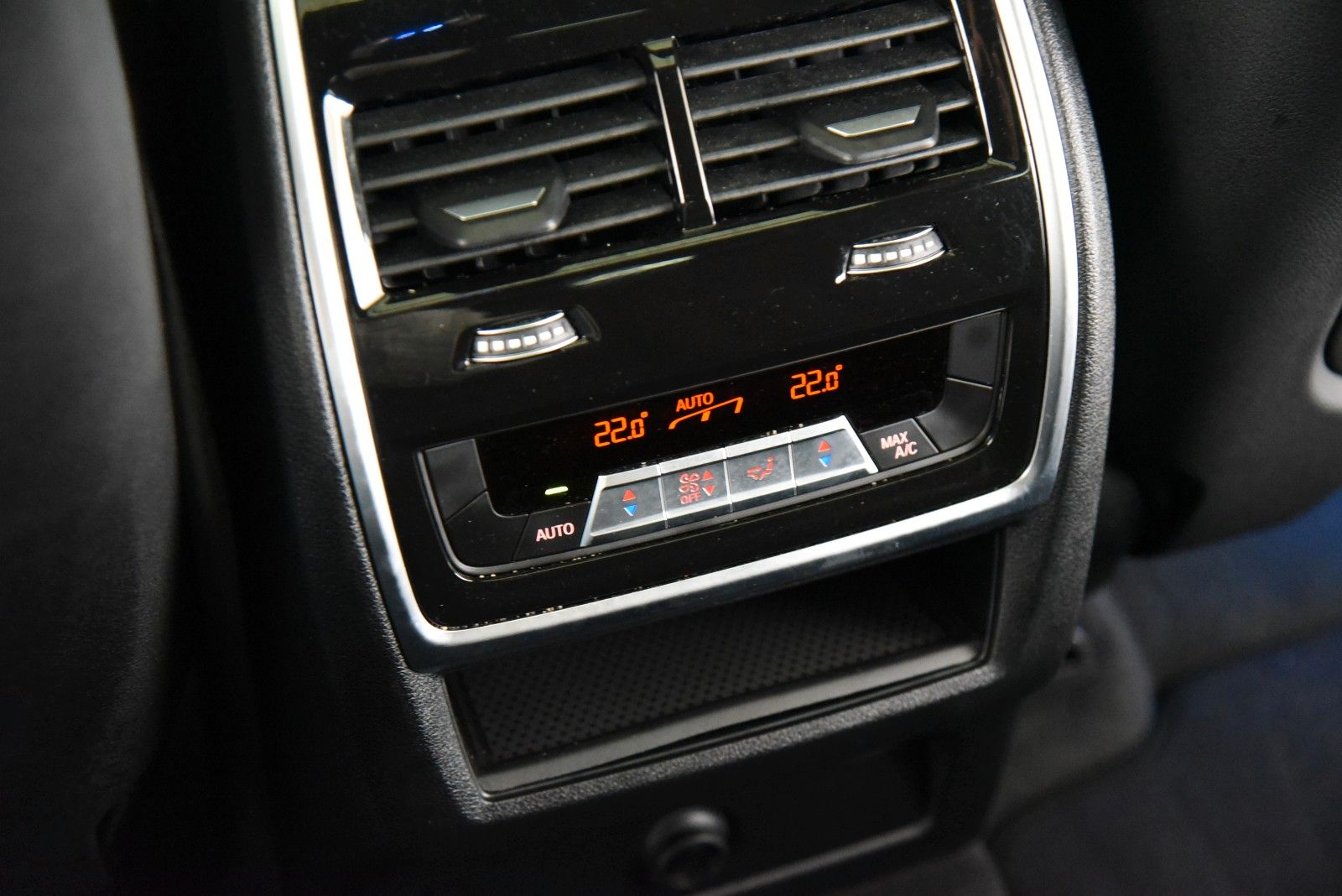 BMW X6 xDrive30d M Sport Pro HUD AHK LED Pano H&K