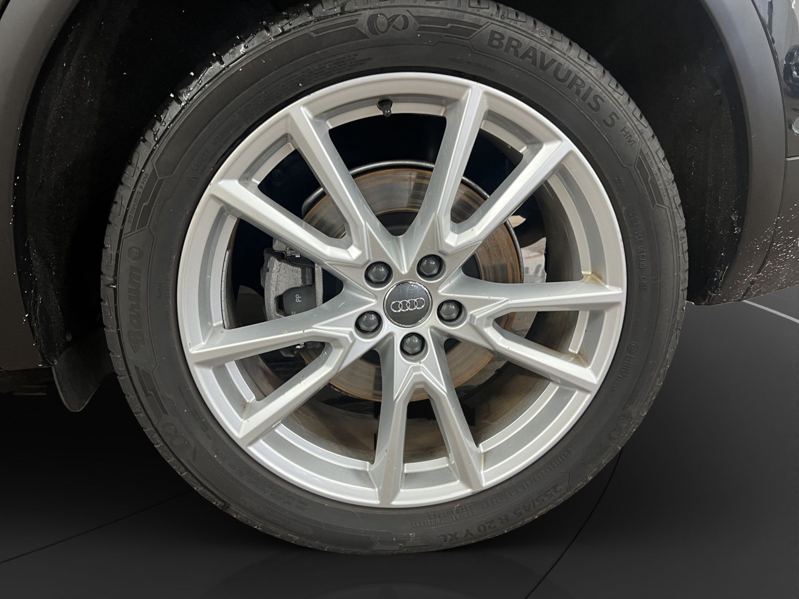Audi Q5 40 TDI qu. S line AHK Pano Matrix LM 20" ACC