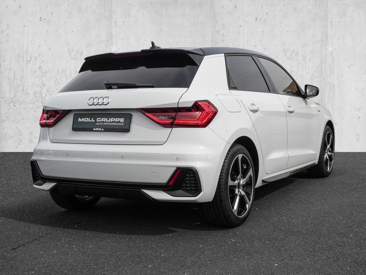 Audi A1 Sportback 30 TFSI S tronic S line - Samsaru's Car Outlet
