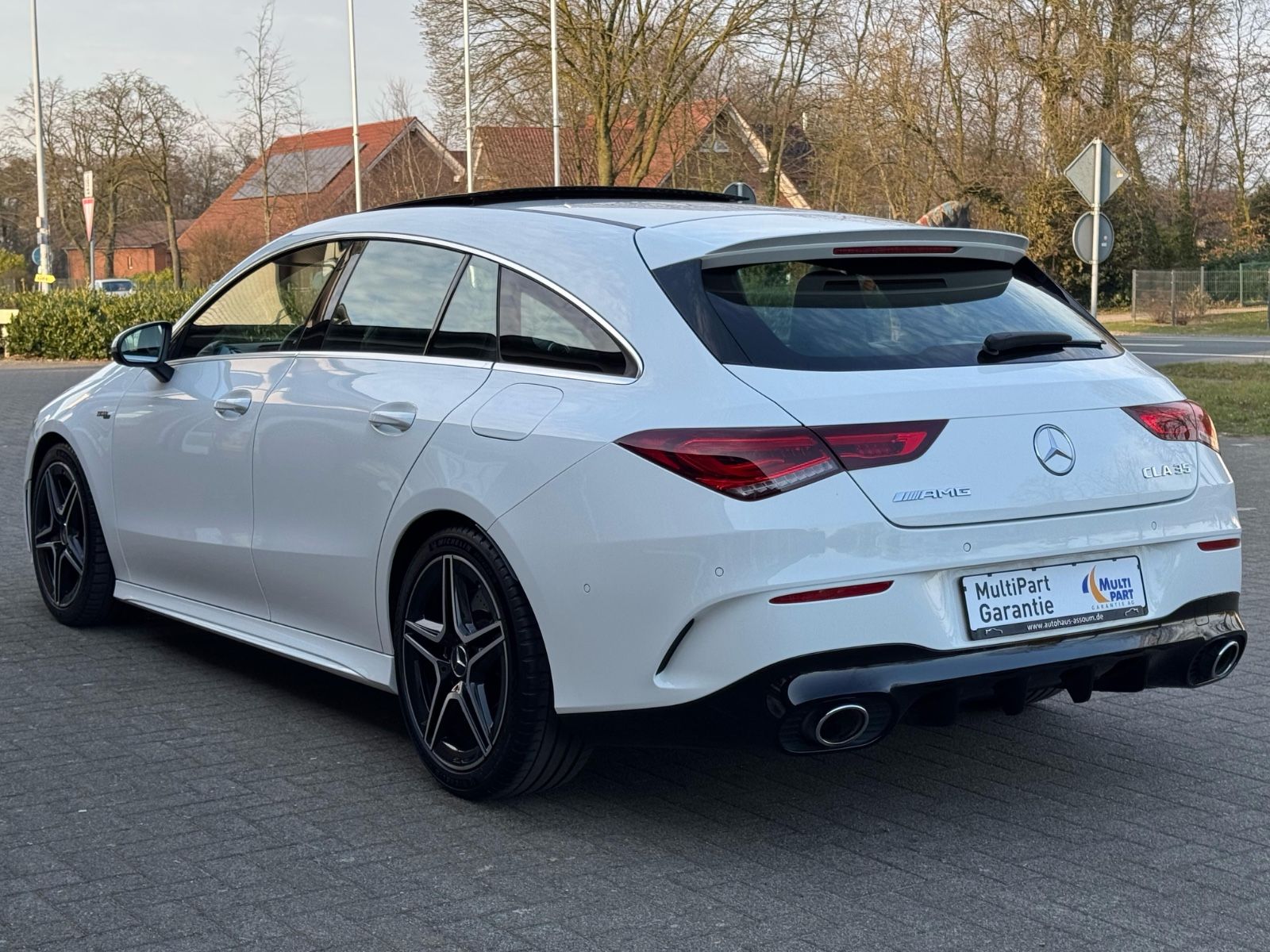 Mercedes-Benz CLA 35 AMG 4M - Samsaru's Car Outlet