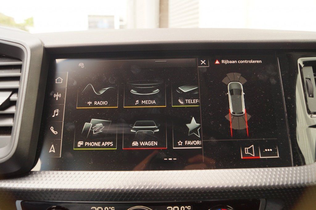 Audi A1 Sportback 25 TFSI automatik Pro Line -NAVI-EC