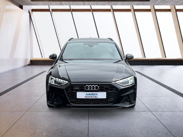 Audi A4 Avant 40 TFSI qu S-LINE - Samsaru's Car Outlet