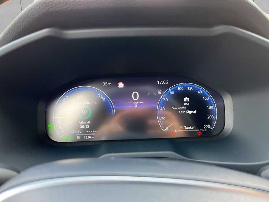 Toyota RAV 4 Plug-in-Hybrid Teamplayer 4x4
