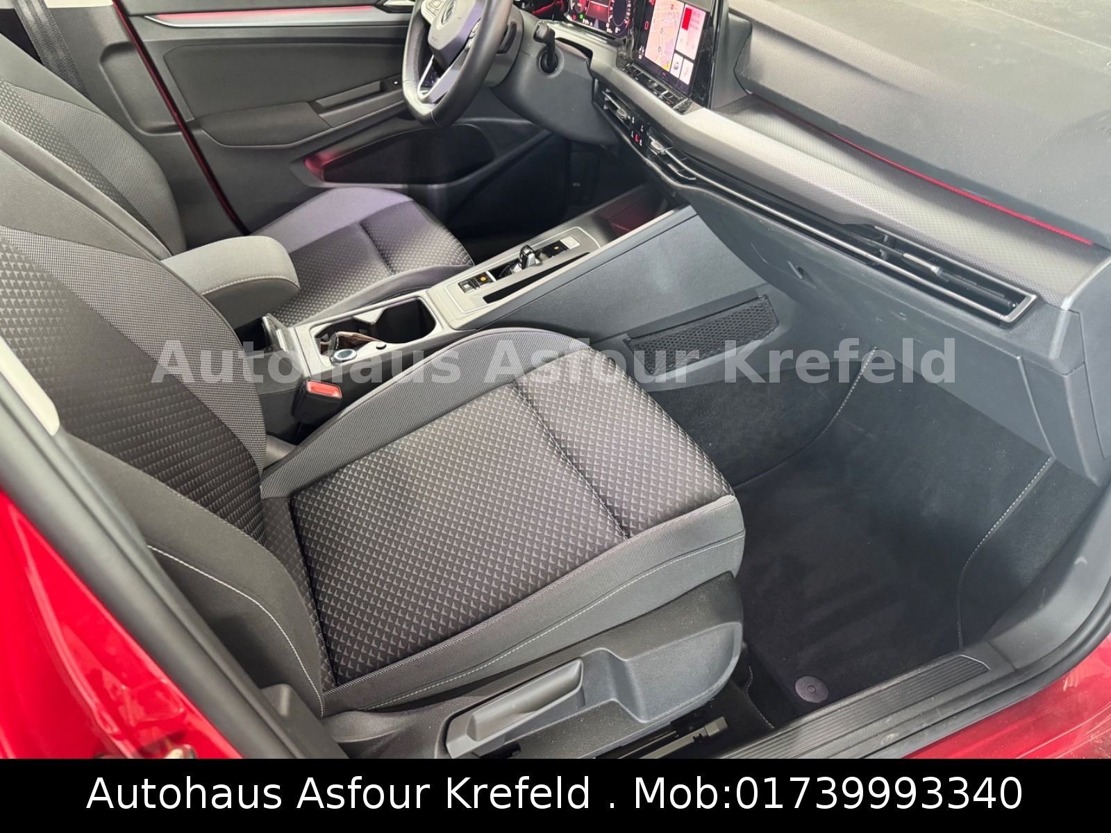 Volkswagen Golf VIII Lim. Active eTSI - Samsaru's Car Outlet