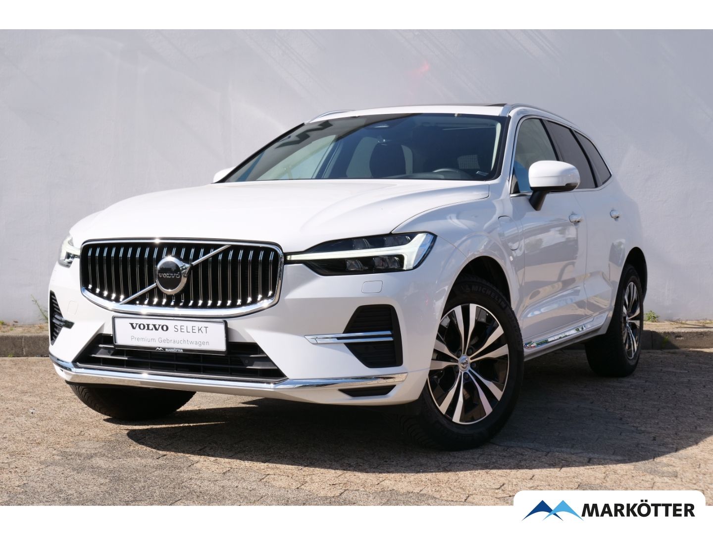 Volvo XC60 T6 AWD Recharge Core STHZ/AHK/BLIS/Google