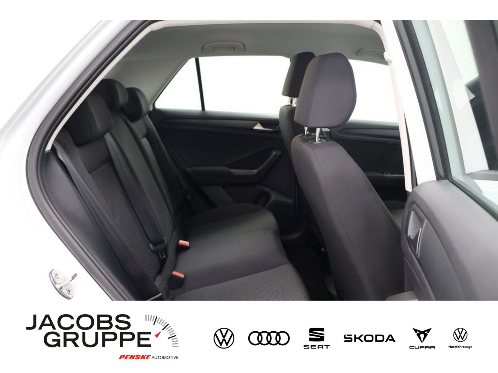 Volkswagen T-Roc 1.0 TSI - Samsaru's Car Outlet
