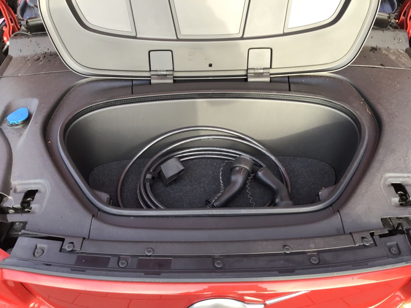 Volvo XC40 Pro Recharge AWD Cam AHK PanoDach