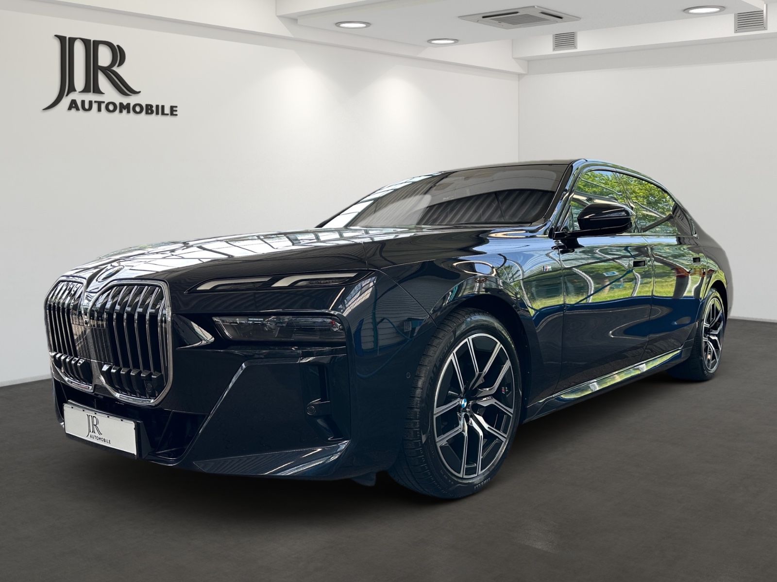 BMW 740 d xDrive M Sport  Fond Entertainment,TV