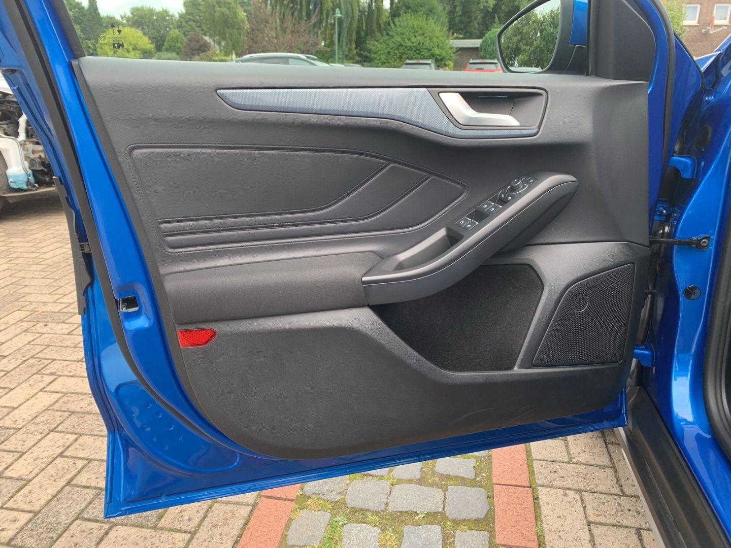 Ford Focus Turnier Active X 1.0 EcoBoost Mild-Hybrid