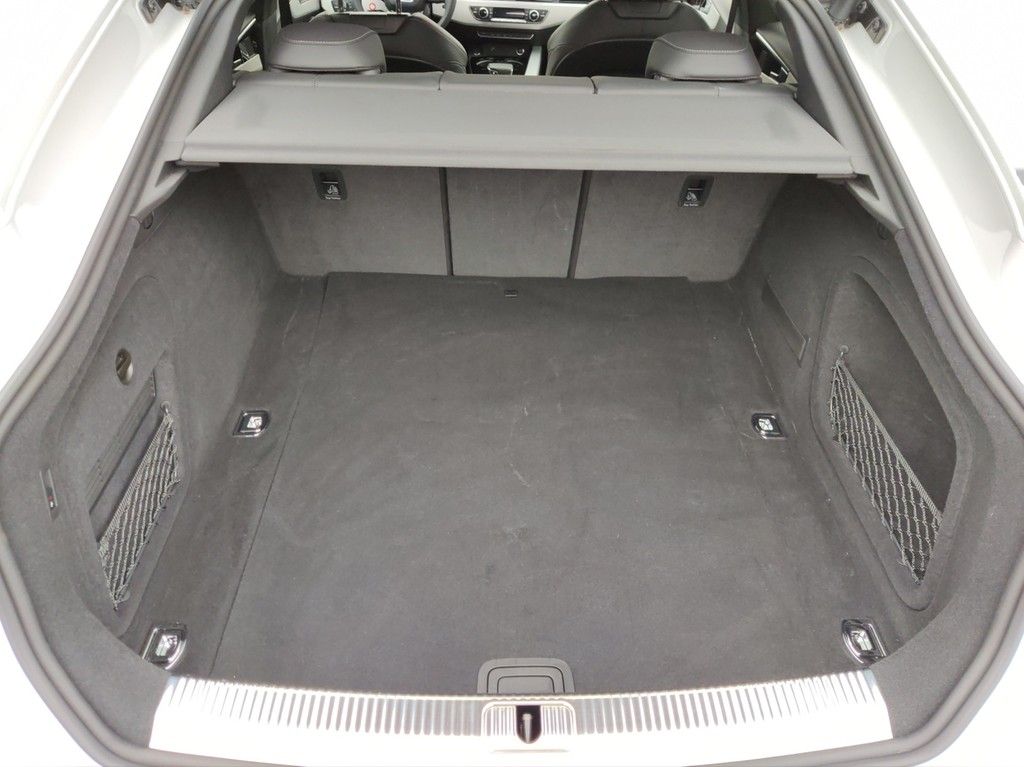 Audi A5 Sportback 40 TFSI quattro S tronic S line AHK