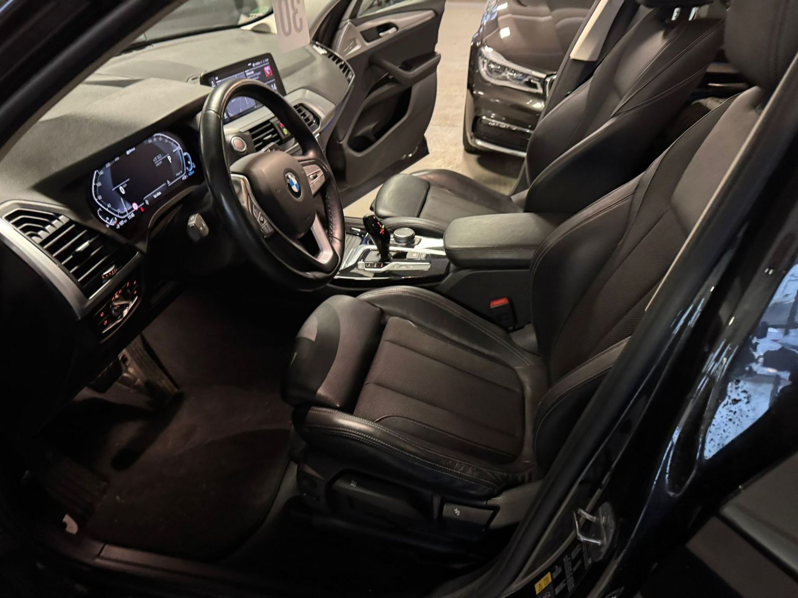 BMW X3 xDrive30e/W-LAN/LED/HIFI/AHK/Leder