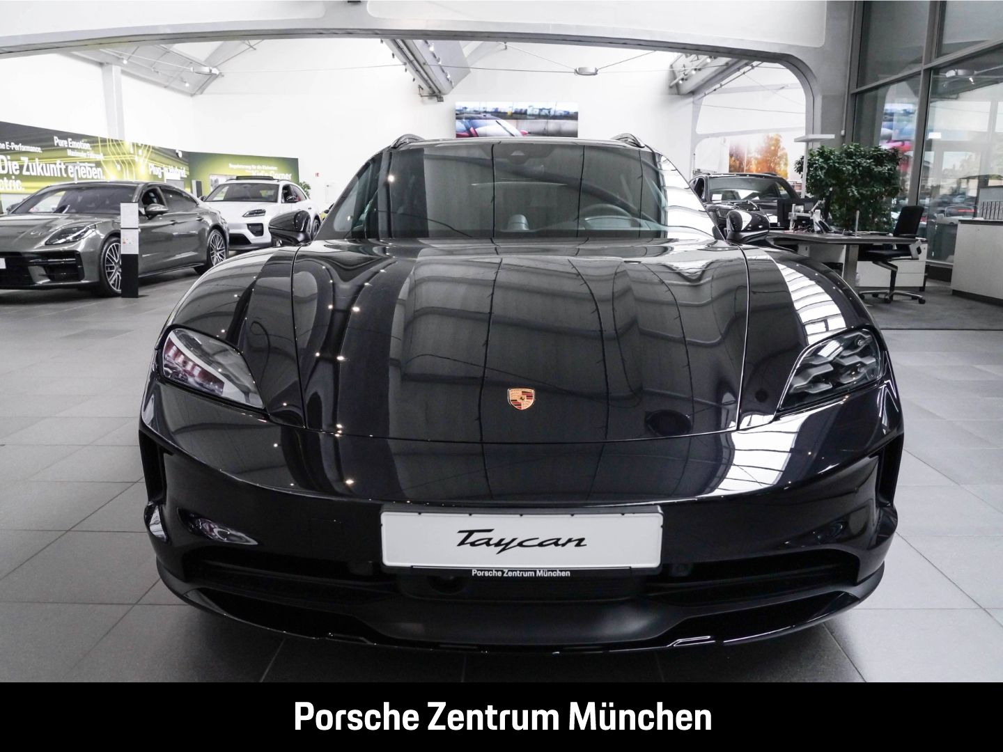 Porsche Taycan 4S Cross Turismo InnoDrive Surround-View