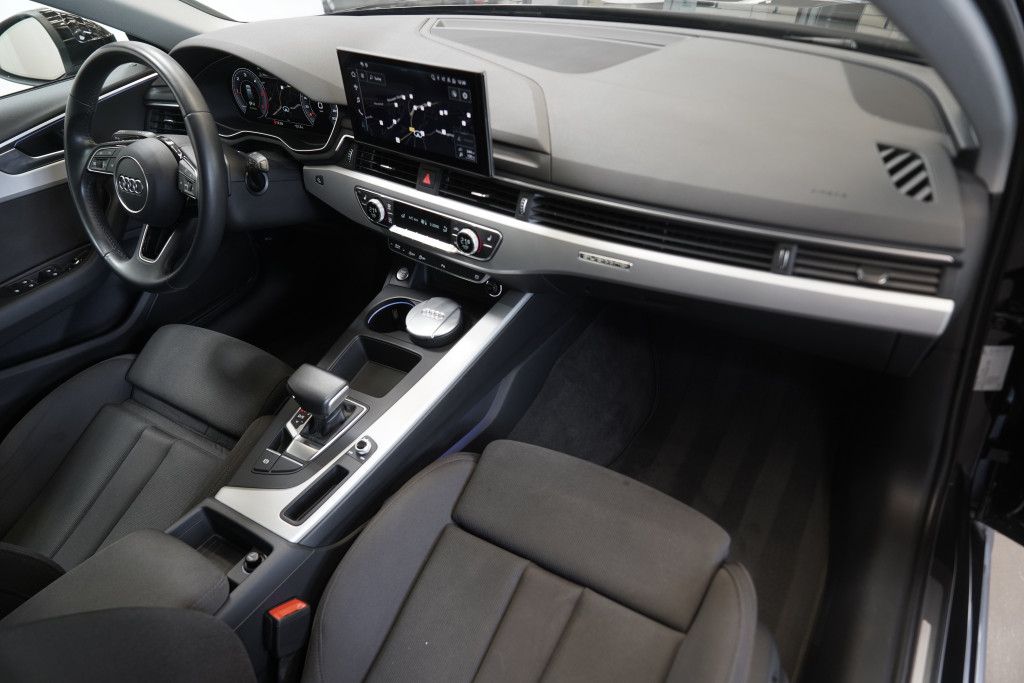 Audi A4 Avant 40 TDI q. - Samsaru's Car Outlet